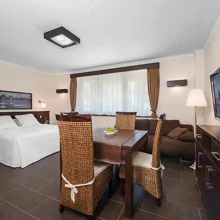 Kaszub לינה וארוחת בוקר הל