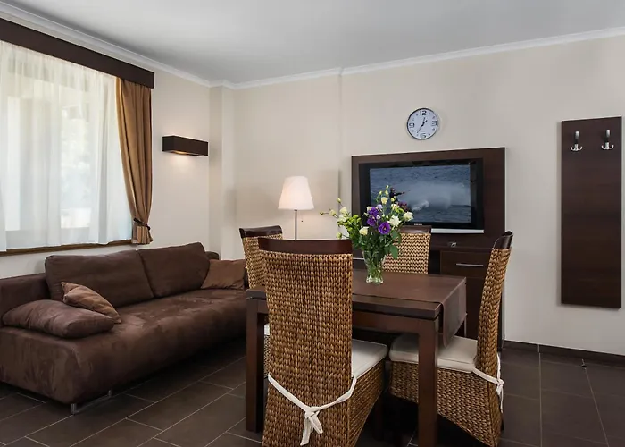 לינה וארוחת בוקר Kaszub 3*